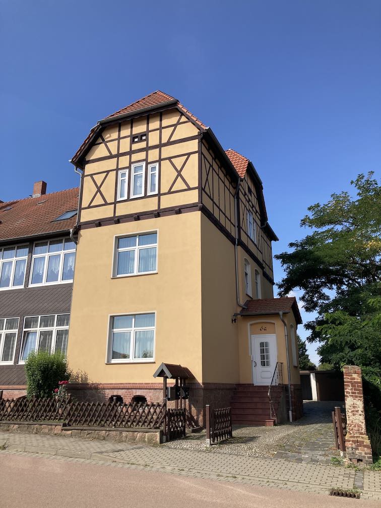 Mehrfamilienhaus Eigentumswohnung zu verkaufen in Wormsleben am See. Salziger See Kauf