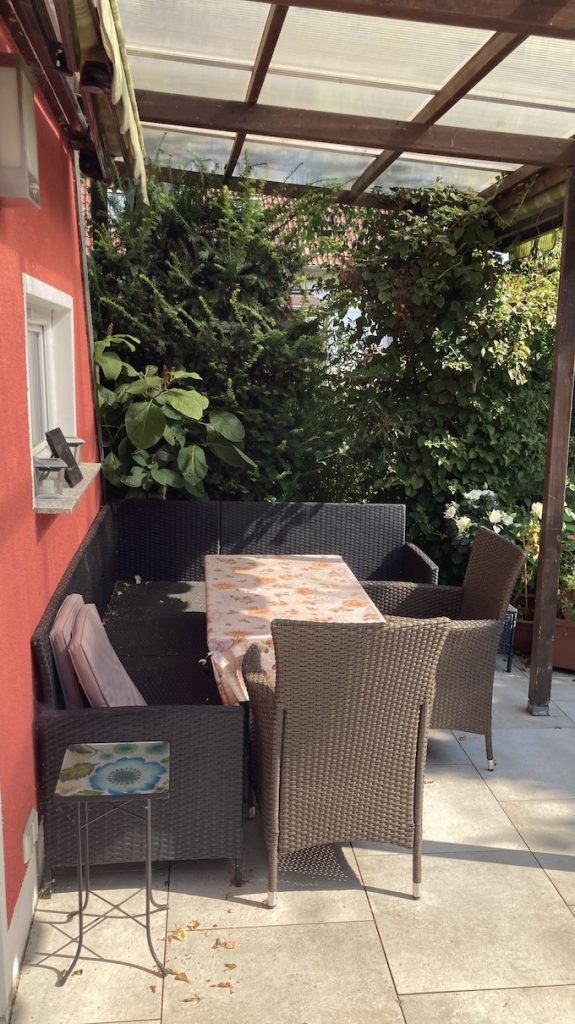 Sitzecke auf Terasse