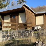 2 Weinberge mit Bungalow zu verkaufen